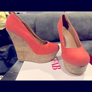 Peach closed wedge heel